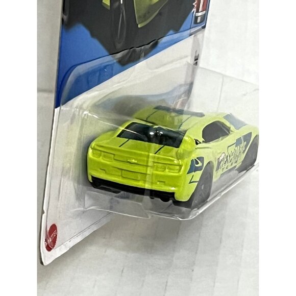 Hot Wheels Camaro SS HW First Response 2024 Yellow Green Chevy Diecast 1:64 - Picture 5 of 6